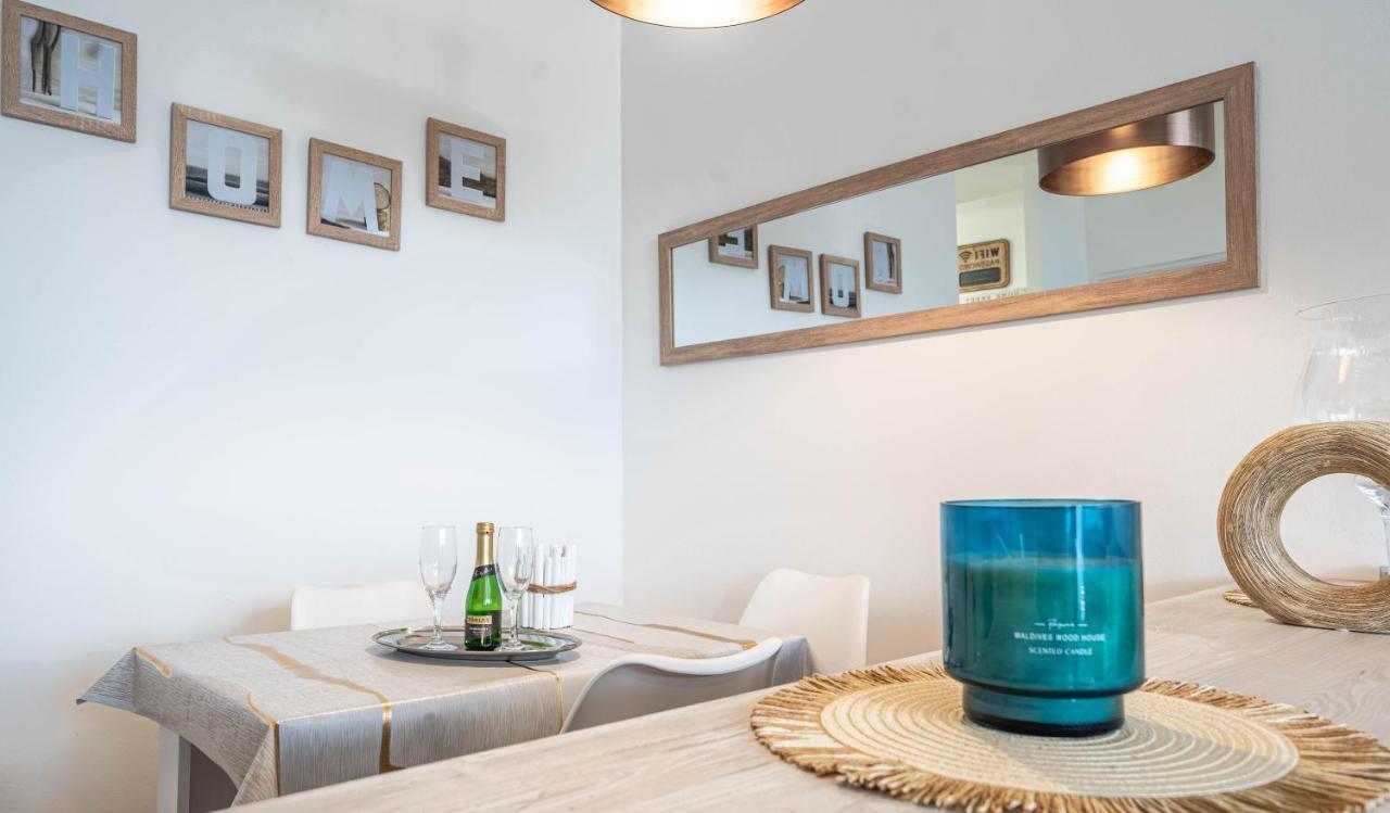 Pastelle Apartment With Own Parking Place Budapest Exteriör bild