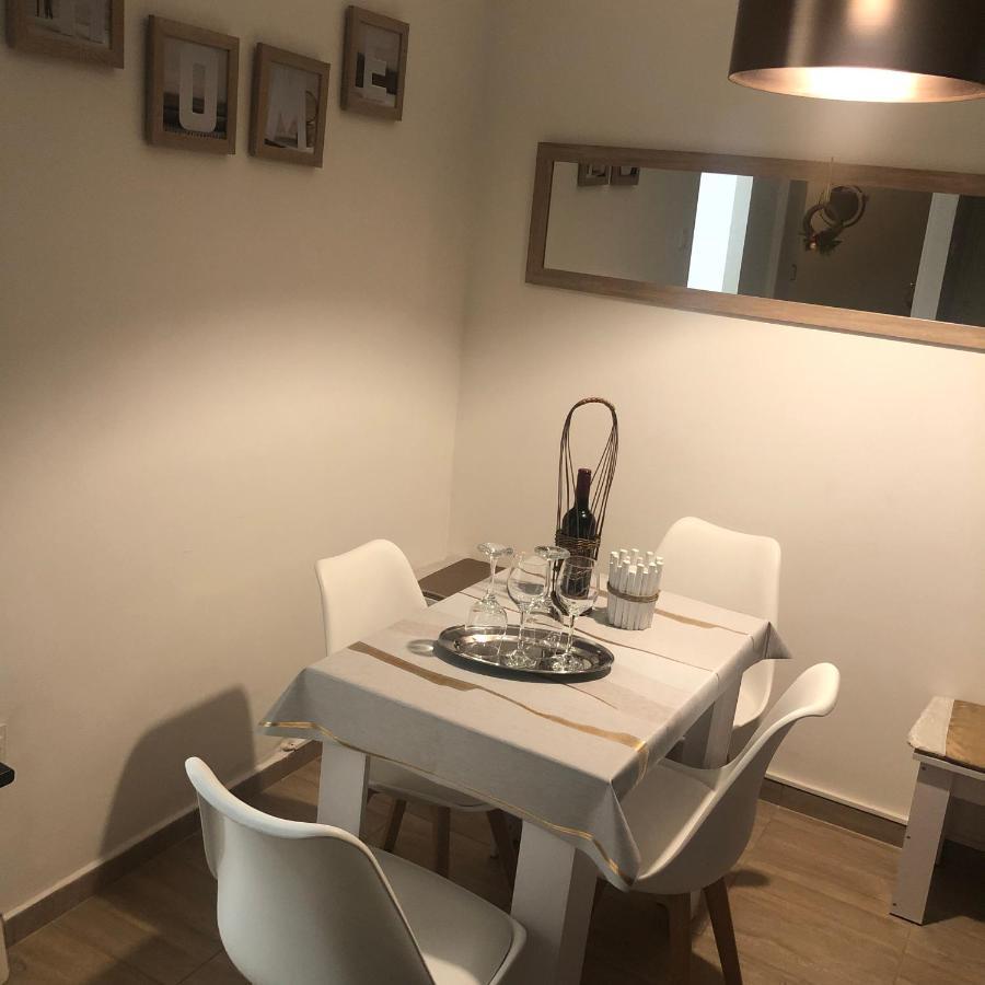 Pastelle Apartment With Own Parking Place Budapest Exteriör bild